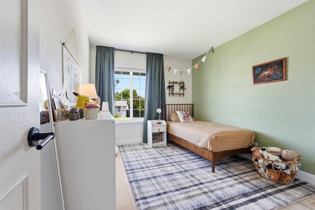 8191 Canyon Oak Dr, Citrus Heights, CA 95610