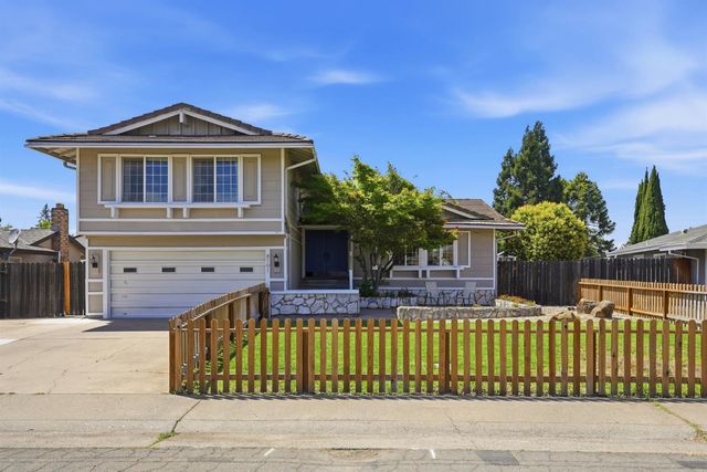 8191 Canyon Oak Dr, Citrus Heights, CA 95610