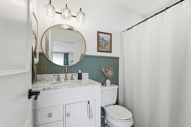 8191 Canyon Oak Dr, Citrus Heights, CA 95610