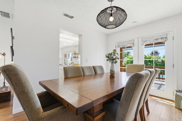 8191 Canyon Oak Dr, Citrus Heights, CA 95610