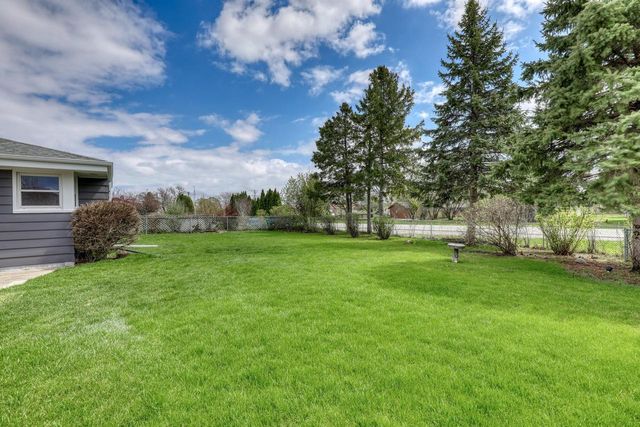 6291 Thorncrest DRIVE, Greendale, WI 53129