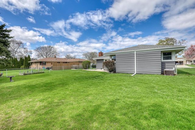 6291 Thorncrest DRIVE, Greendale, WI 53129