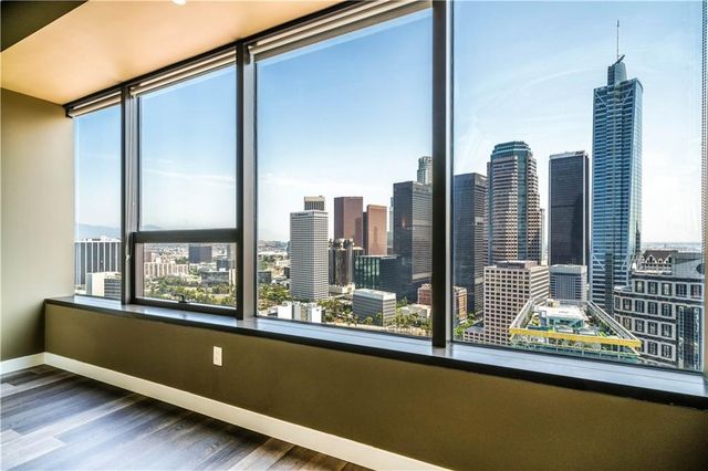 1100 Wilshire 2707, Los Angeles, CA 90017
