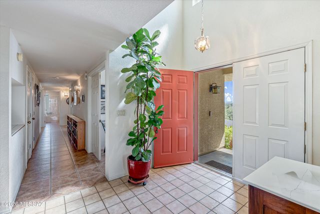 6801 E Brownstone Place, Tucson, AZ 85750