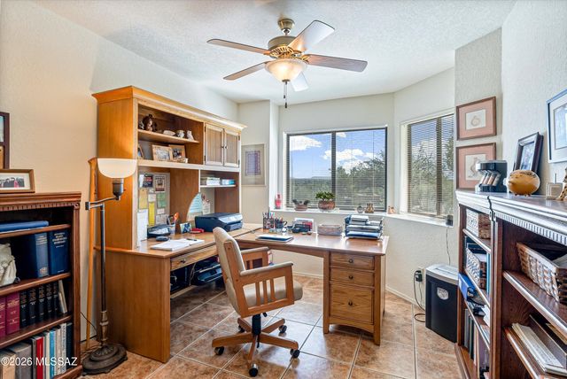 6801 E Brownstone Place, Tucson, AZ 85750