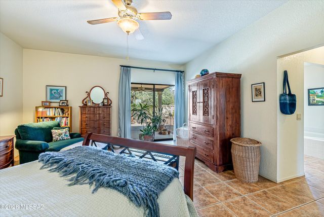 6801 E Brownstone Place, Tucson, AZ 85750