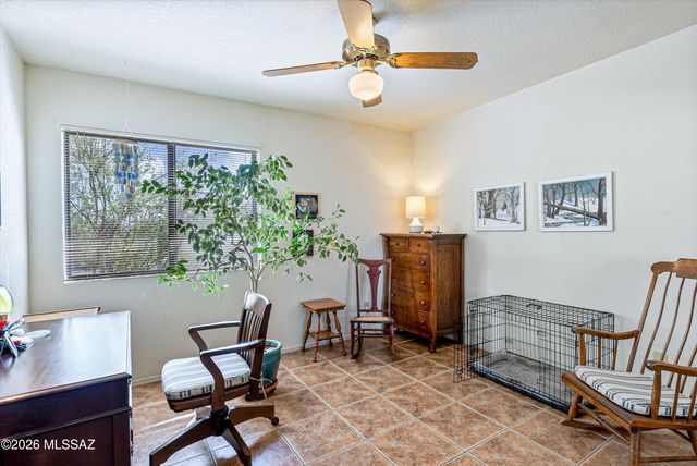 6801 E Brownstone Place, Tucson, AZ 85750