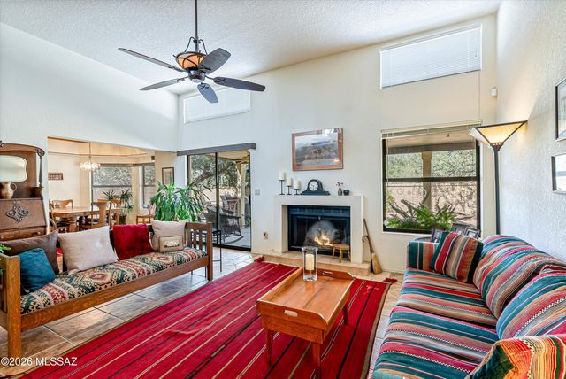 6801 E Brownstone Place, Tucson, AZ 85750