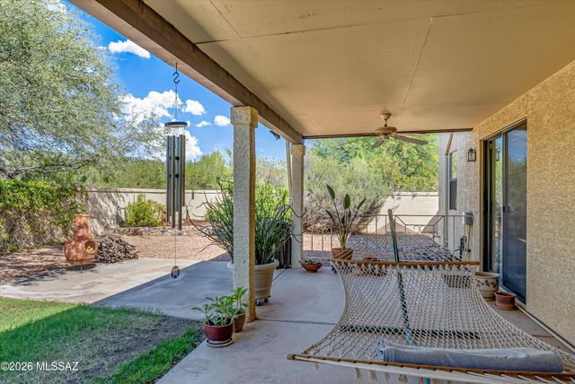 6801 E Brownstone Place, Tucson, AZ 85750