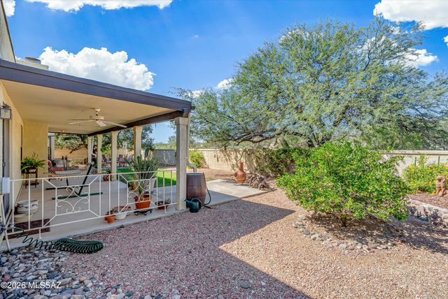 6801 E Brownstone Place, Tucson, AZ 85750
