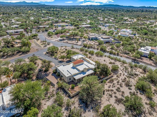 6801 E Brownstone Place, Tucson, AZ 85750
