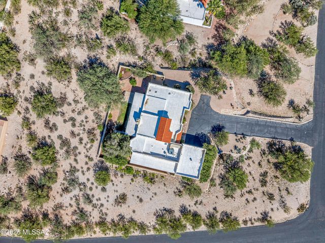 6801 E Brownstone Place, Tucson, AZ 85750
