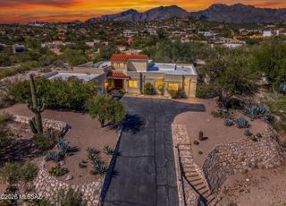 6801 E Brownstone Place, Tucson, AZ 85750