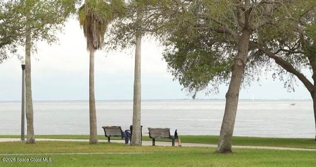 4825 Madras Drive NW, Palm Bay, FL 32907