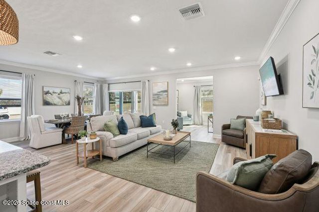 4825 Madras Drive NW, Palm Bay, FL 32907