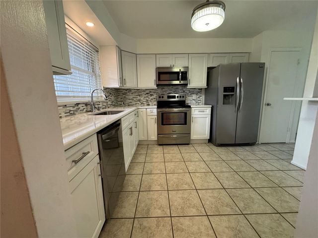 414 WEKIVA RAPIDS DRIVE, Altamonte Springs, FL 32714