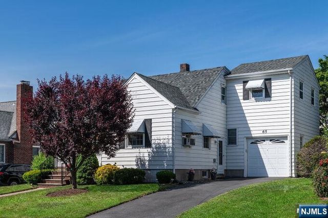 65 Harding Avenue, Totowa, NJ 07512