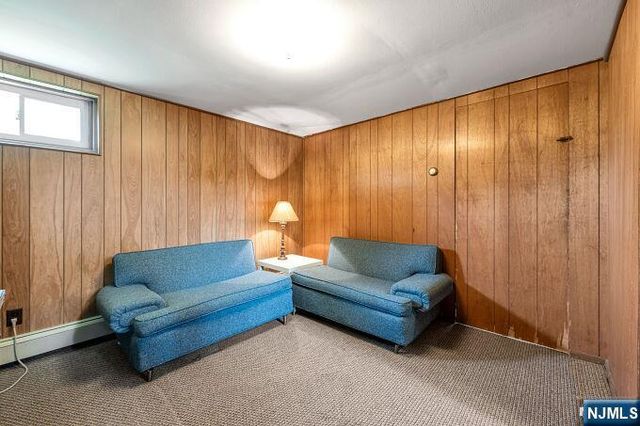 65 Harding Avenue, Totowa, NJ 07512