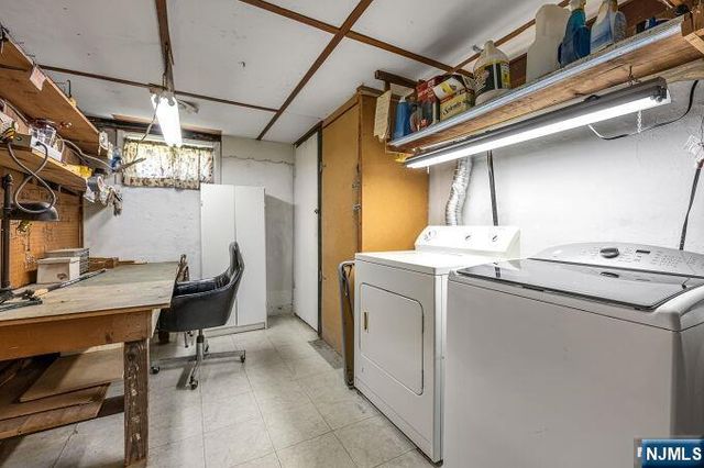65 Harding Avenue, Totowa, NJ 07512