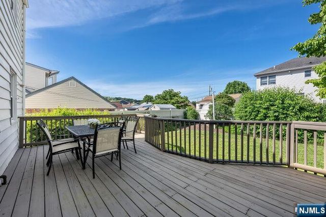 65 Harding Avenue, Totowa, NJ 07512