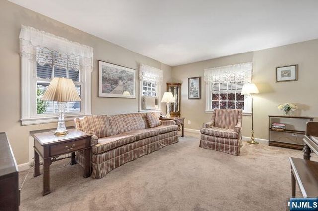 65 Harding Avenue, Totowa, NJ 07512