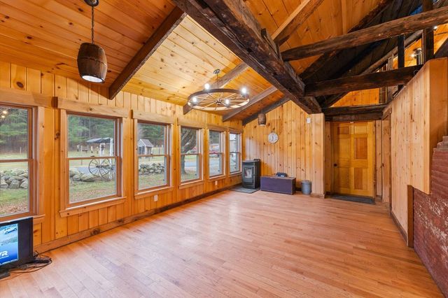 240 Forest Lake Road, Winchester, NH 03470