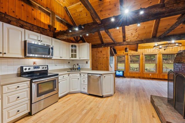 240 Forest Lake Road, Winchester, NH 03470