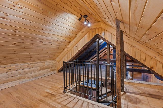 240 Forest Lake Road, Winchester, NH 03470