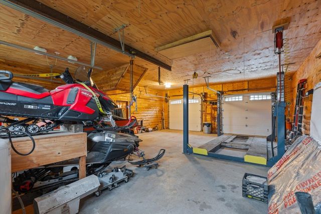 240 Forest Lake Road, Winchester, NH 03470