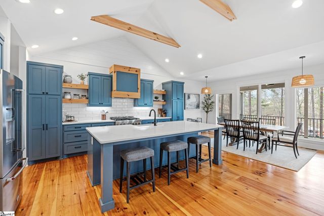 1408 Cool Ridge Drive, Seneca, SC 29672