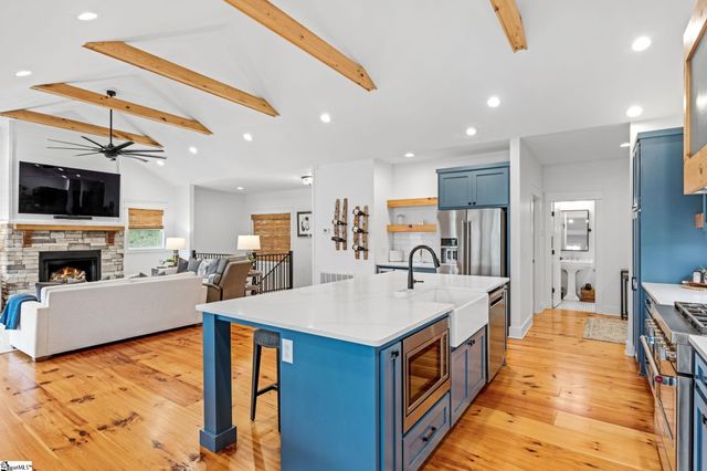 1408 Cool Ridge Drive, Seneca, SC 29672