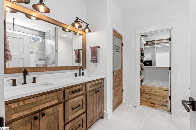 1408 Cool Ridge Drive, Seneca, SC 29672
