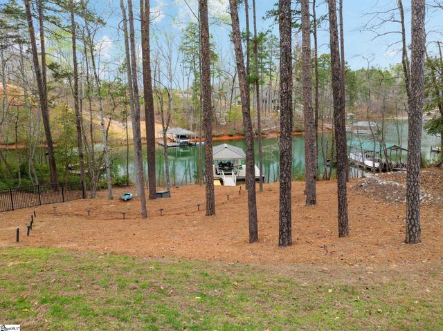 1408 Cool Ridge Drive, Seneca, SC 29672
