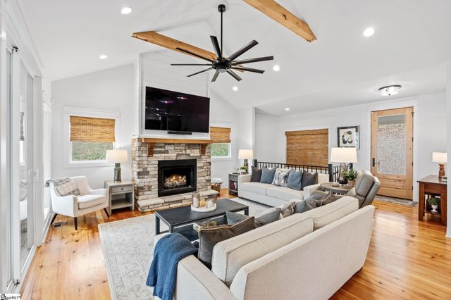 1408 Cool Ridge Drive, Seneca, SC 29672