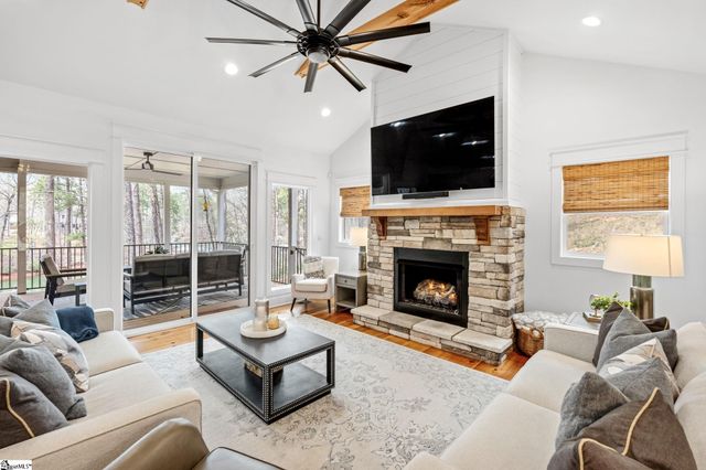 1408 Cool Ridge Drive, Seneca, SC 29672