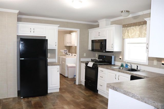 W642 Northern Pike, Montello, WI 53949