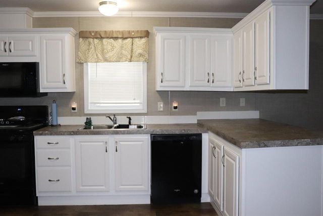 W642 Northern Pike, Montello, WI 53949