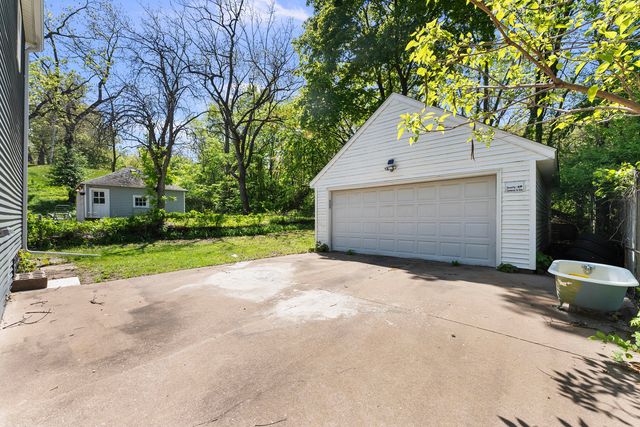 926 43rd Street, Rock Island, IL 61201