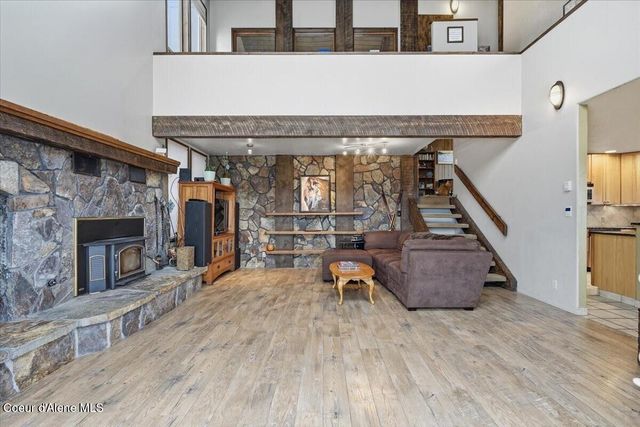 2395 S Silver Beach Rd, Coeur D'alene, ID 83814