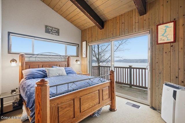 2395 S Silver Beach Rd, Coeur D'alene, ID 83814