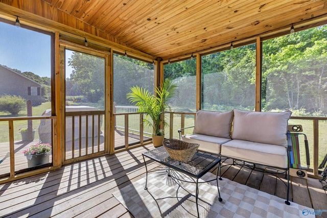 514 Hill Avenue, Glencoe, AL 35905