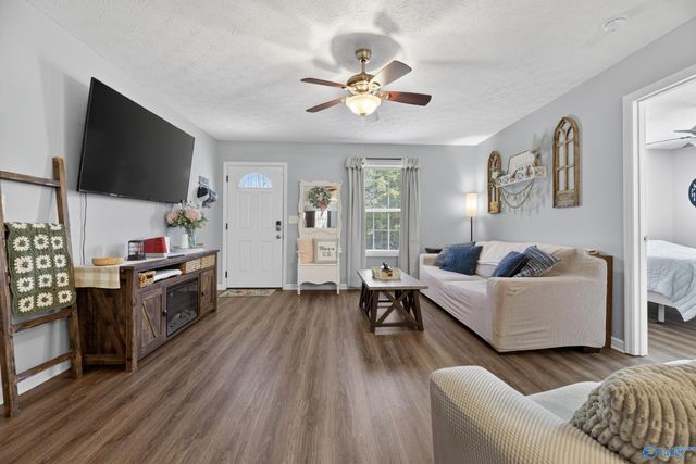 514 Hill Avenue, Glencoe, AL 35905