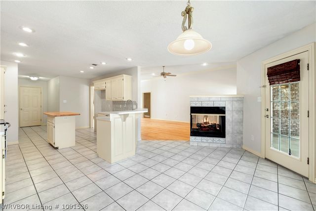 3708 Sandy Point, Fort Smith, AR 72903