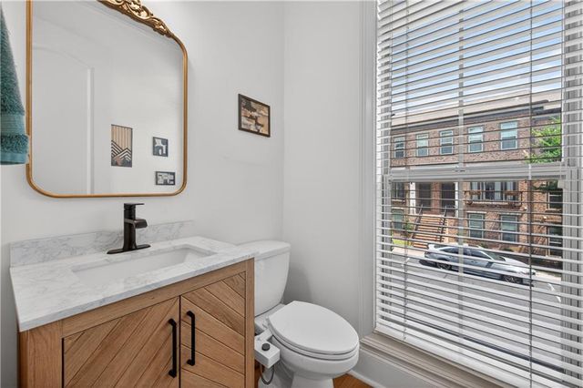 2492 Crescent Park Court 16, Atlanta, GA 30339