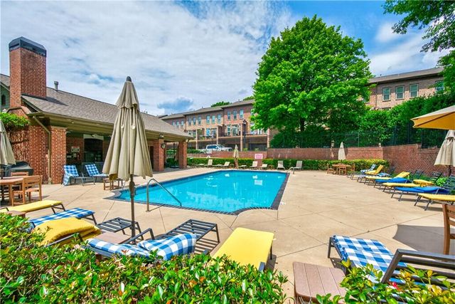 2492 Crescent Park Court 16, Atlanta, GA 30339