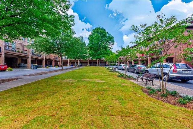 2492 Crescent Park Court 16, Atlanta, GA 30339