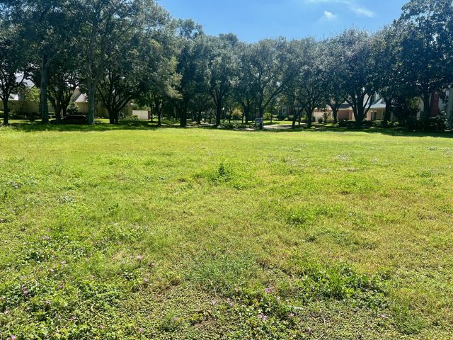 54 Greensward Lane, Sugar Land, TX 77479