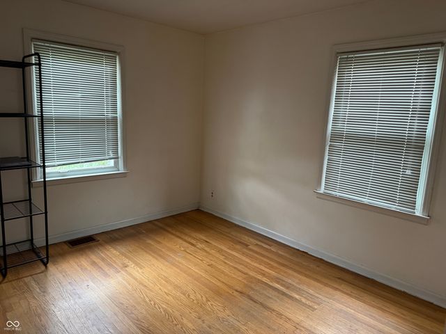 2915 W 33rd Street, Indianapolis, IN 46222