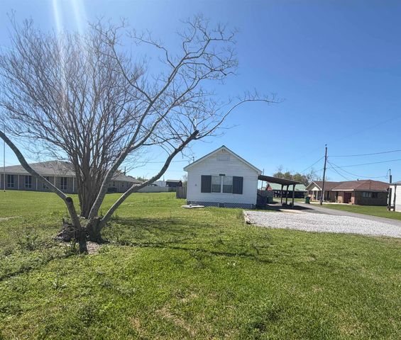 15498 West Main Street, Cut Off, LA 70345