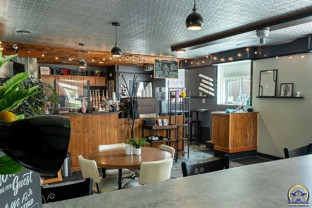 316 Pennsylvania AVE, Holton, KS 66436